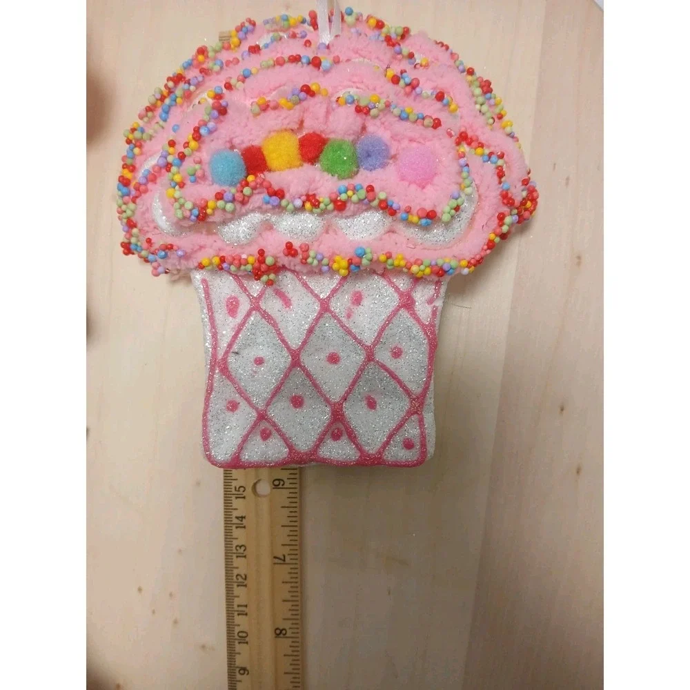 candyland theme styrofoam Cupcakes christmas ornament purple/pink 6
